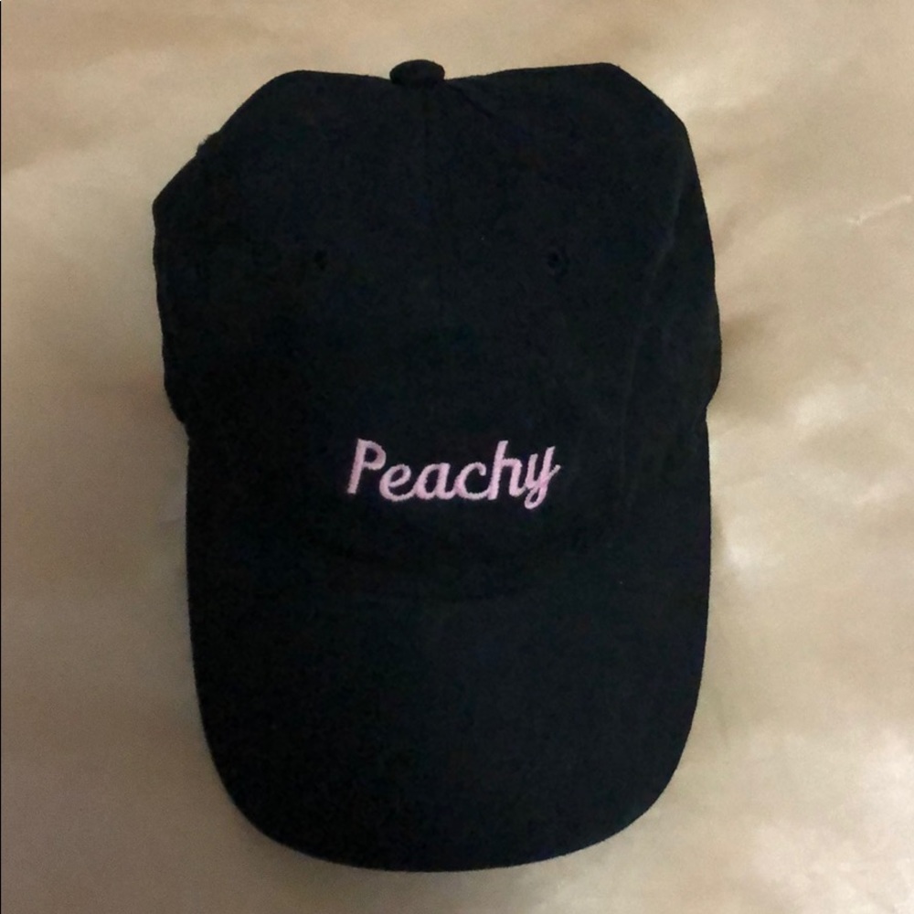 Peachy Cap
